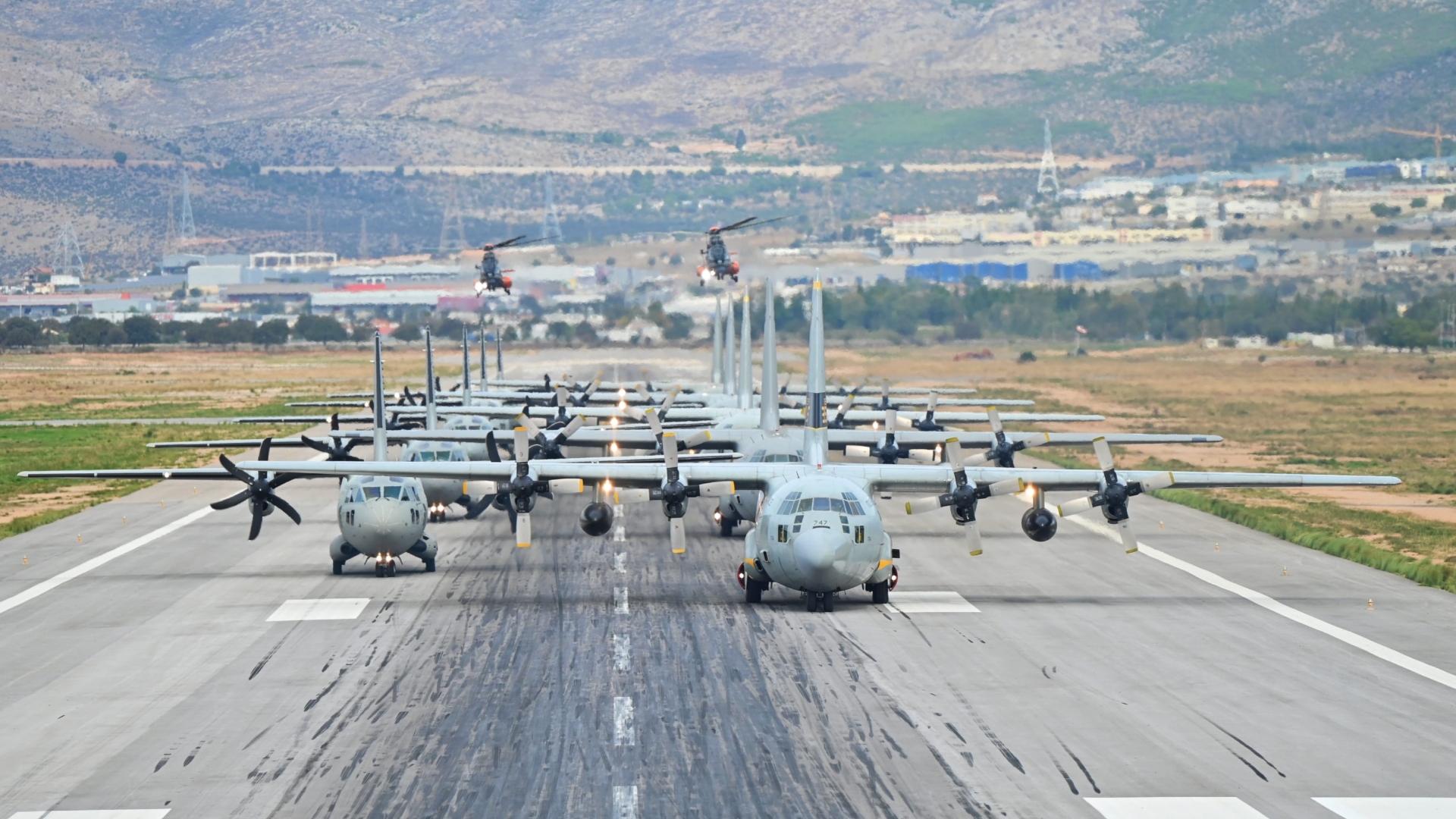 Προαναγγελία Δένδια για αγορά νέων μεταγωγικών αεροσκαφών-1