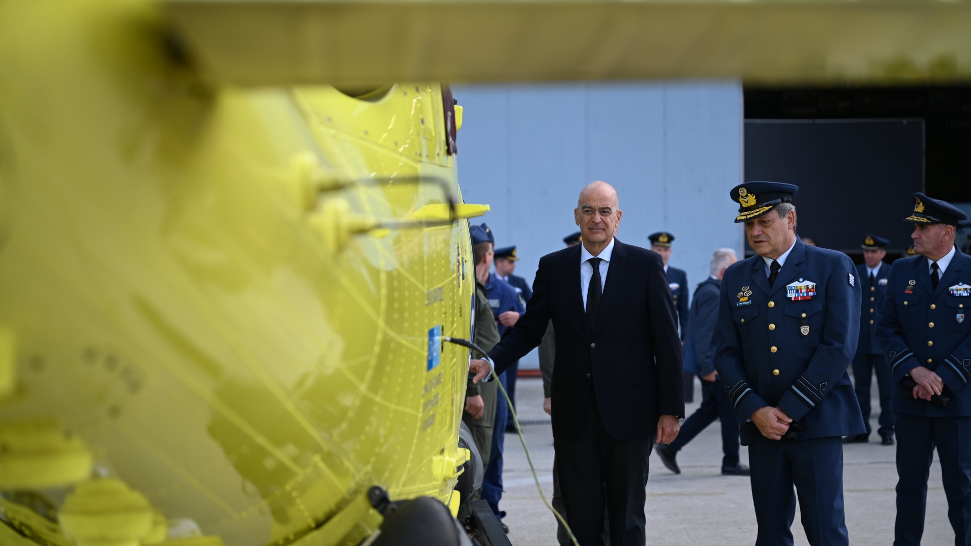 Προαναγγελία Δένδια για αγορά νέων μεταγωγικών αεροσκαφών-3