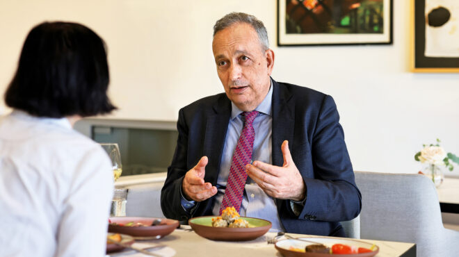 αντώνης-ρεγκάκος-να-αλλάξουμε-τη-διδα-563911678