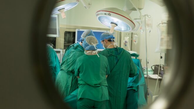 στην-ιταλία-για-μεταμόσχευση-ήπατος-τ-563933719