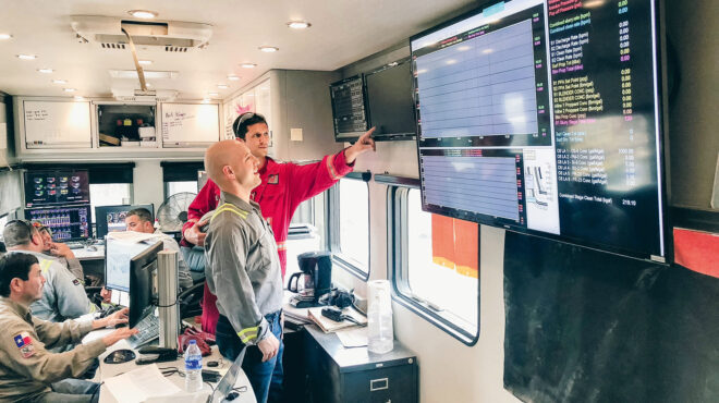 h-startup-που-ακούει-το-υπέδαφος-563899231