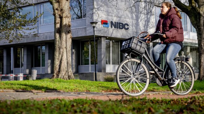 η-abn-amro-εξαγοράζει-την-nibc-bank-563917927