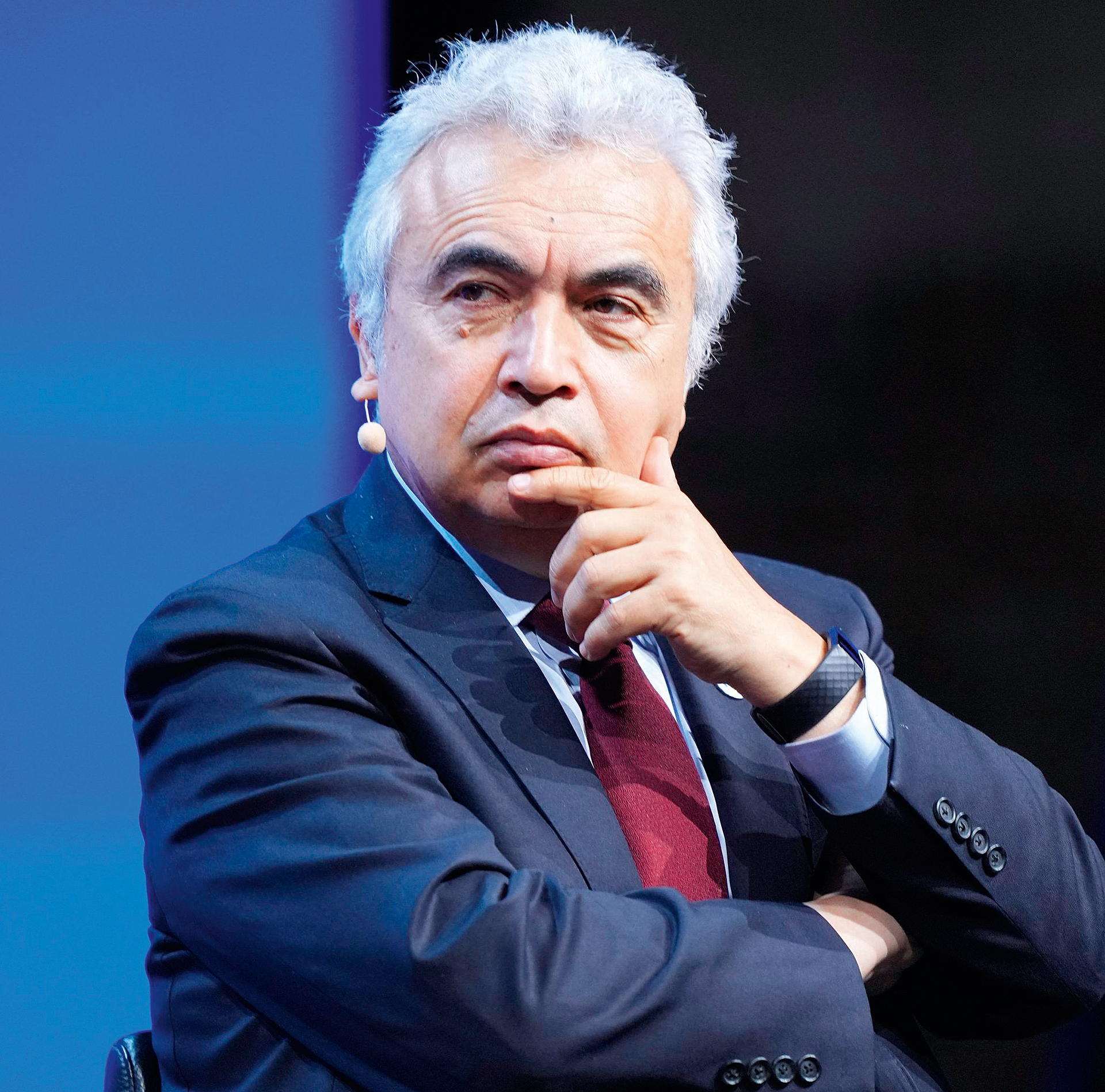 Ο κόσμος επιστρέφει στο πετρέλαιο-2