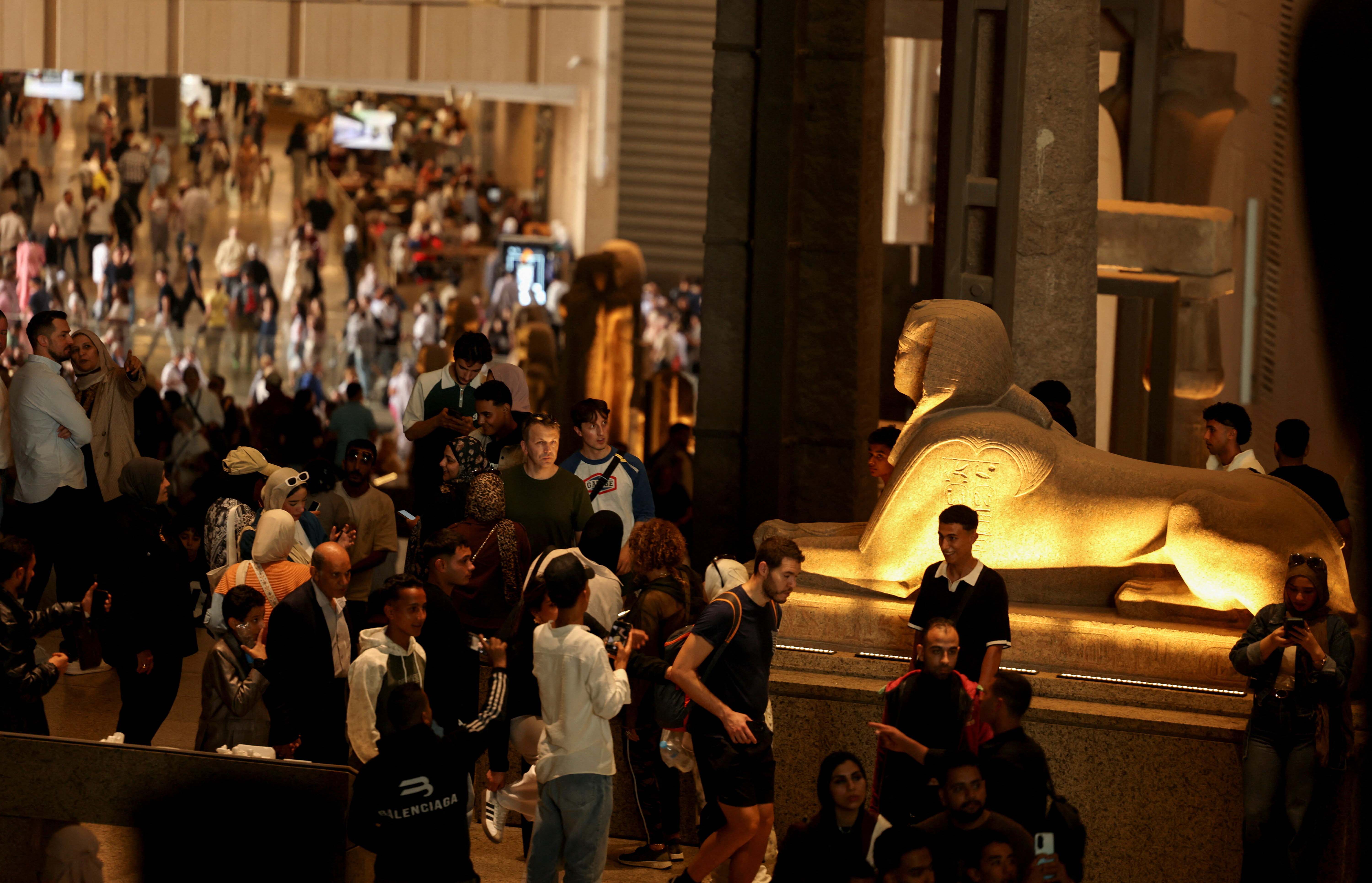 «Θέλουμε πίσω τους αρχαίους θησαυρούς», λένε οι Αιγύπτιοι, μετά τα εγκαίνια του Μεγάλου Μουσείου-6