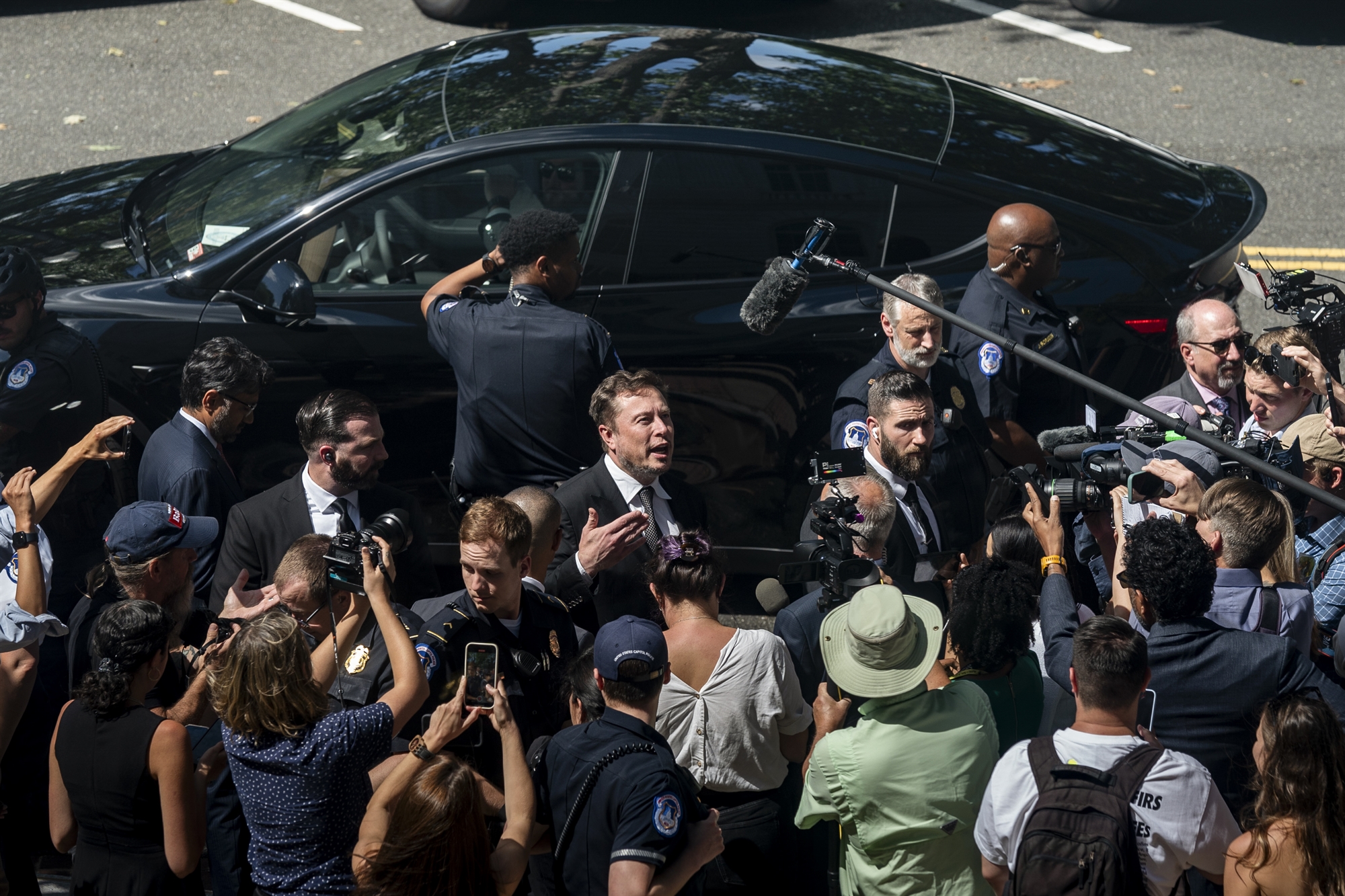 Ελον Μασκ, ο άνθρωπος του ενός τρισ. δολαρίων-1