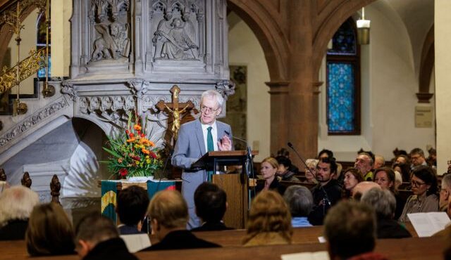 πέτερ-βόλνι-στην-κ-πώς-ανακάλυψα-τα-δ-563947579