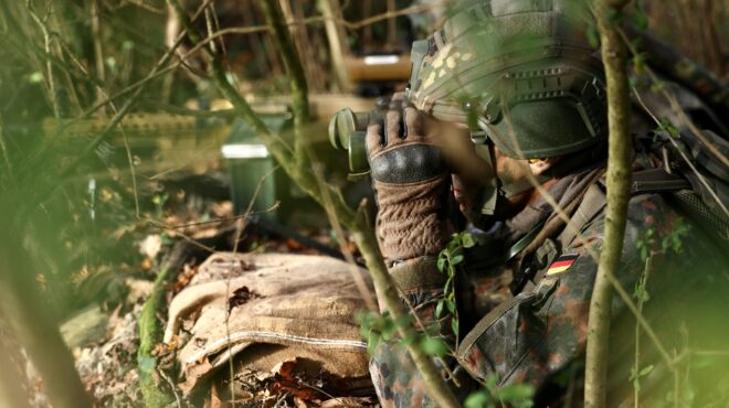 οι-νέοι-στα-χακί-πώς-και-γιατί-ενισχύ-563939935