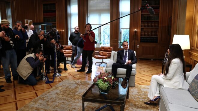 κίμπερλι-γκίλφοϊλ-η-ελλάδα-αποτελεί-ζ-563904700