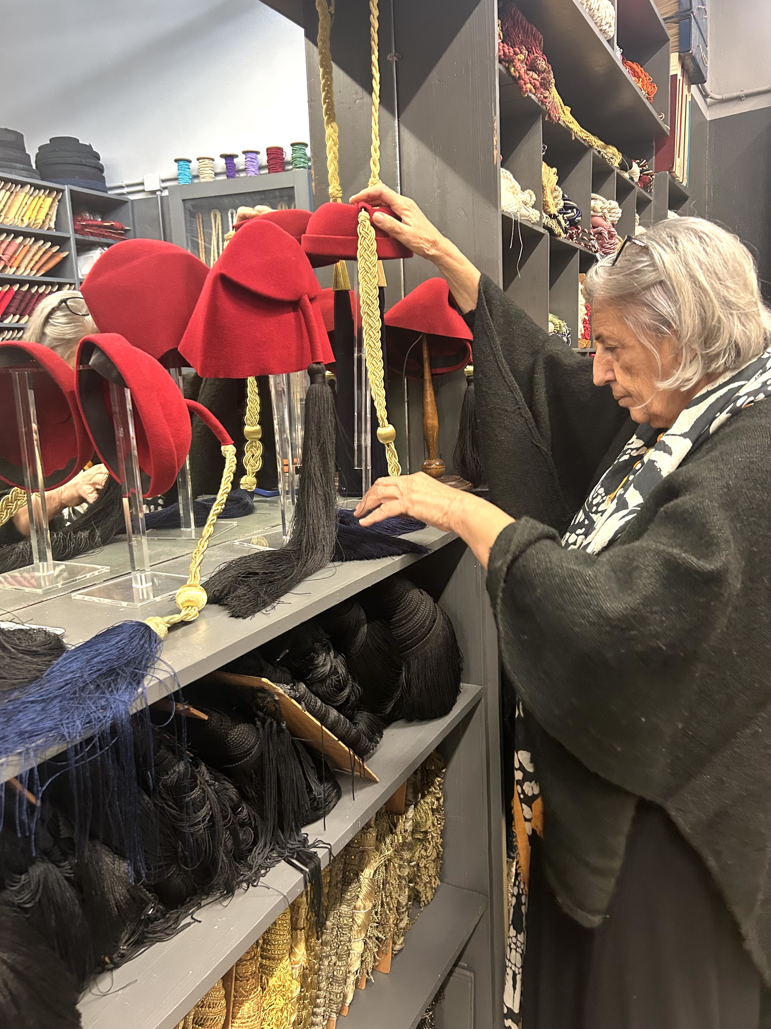 Το ελληνικό μουσείο που δέχεται παραγγελίες από τον οίκο Dior-6