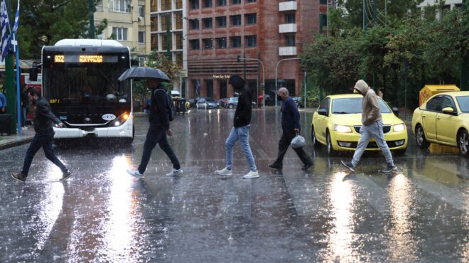 κακοκαιρία-adel-σε-κόκκινο-συναγερμό-τ-563940235