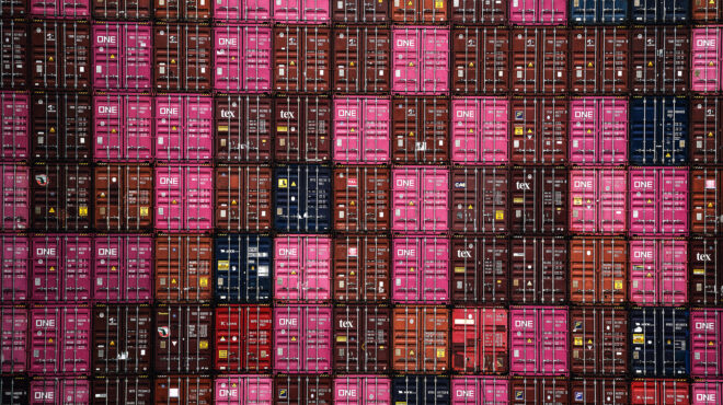 αιματηρός-πόλεμος-για-τα-κοντέινερ-στ-563898892