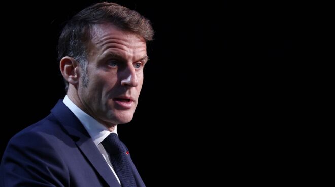 ο-εμανουέλ-μακρόν-ζήτησε-από-το-ιράν-επ-563904457