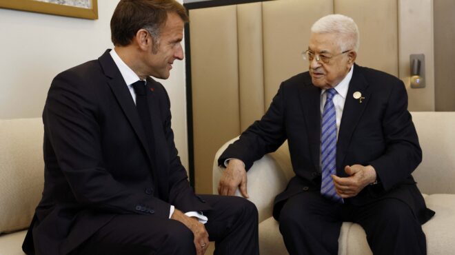 γαλλία-ο-μακρόν-θα-υποδεχθεί-αύριο-τον-563912413