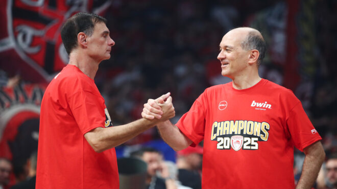 γιώργος-μπαρτζώκας-οι-διοικούντες-μ-563940490