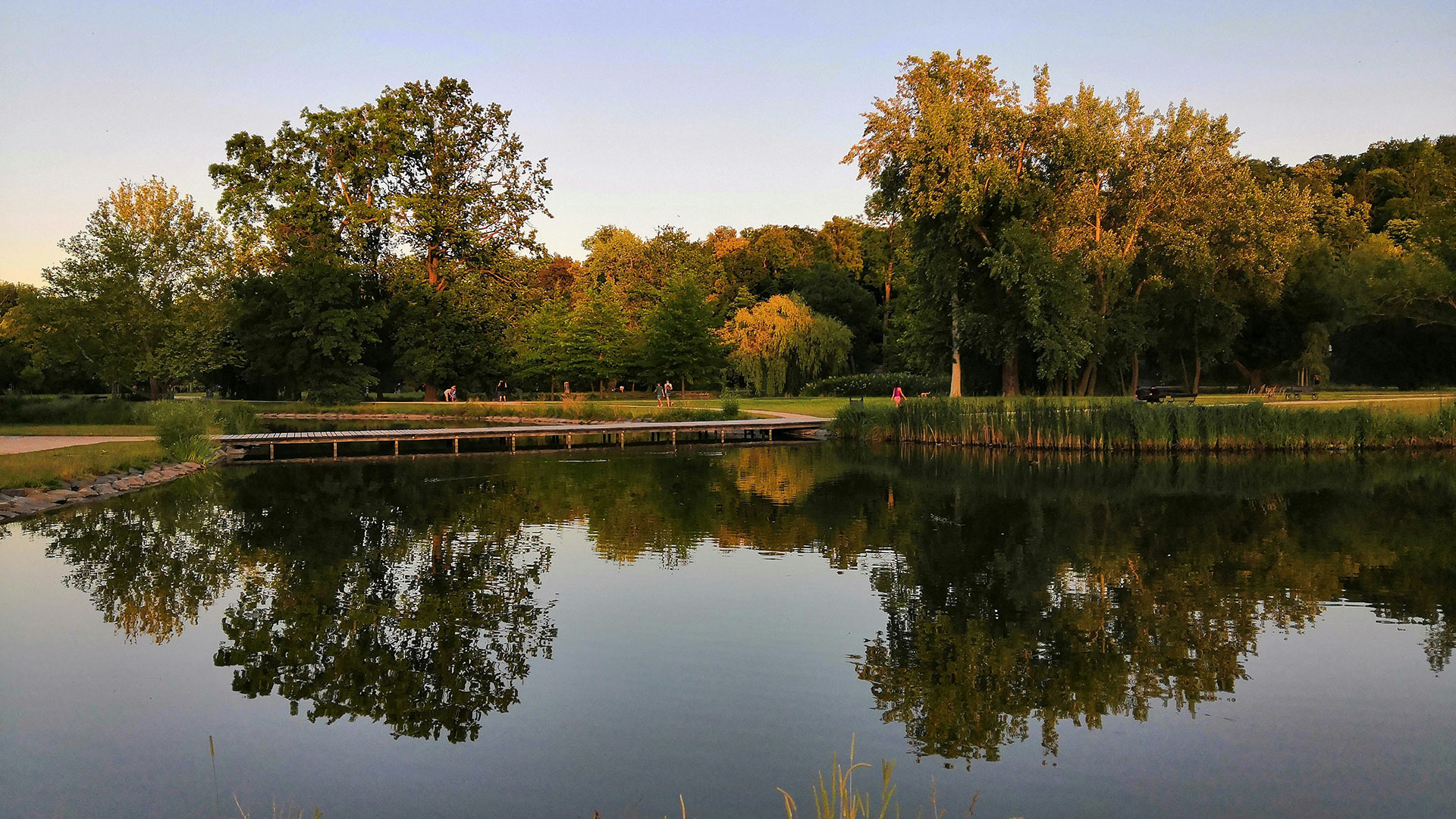 Πράγα: Η διαχρονική γοητεία μιας πόλης που δεν σταματά να αλλάζει-1