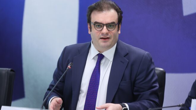 ο-κυριάκος-πιερρακάκης-διεκδικεί-την-563947885