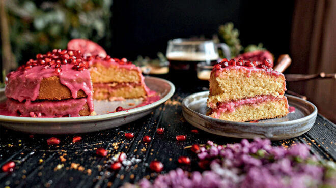 το-κέικ-βικτώρια-σε-ροζ-εκδοχή-563924656