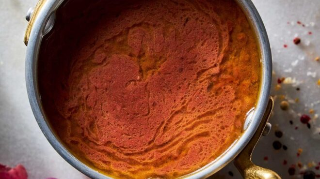 8-σάλτσες-κρασιού-που-πάνε-με-όλα-563940052