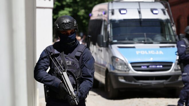 πολωνία-συνελήφθησαν-για-κατασκοπεί-563946838