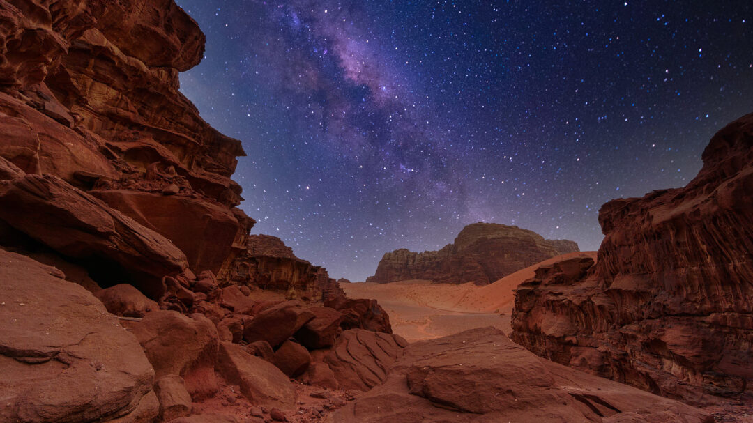 ψάχνοντας-το-απόλυτο-σκοτάδι-αστροτο-563918710