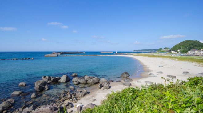 ιαπωνία-μικρό-τσουνάμι-έπληξε-τη-βόρε-563911990