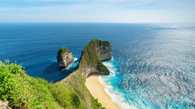 μπαλί-οργή-για-τον-γυάλινο-ανελκυστήρ-563901772