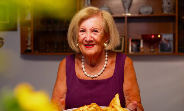 σουμπερέκ-στον-φούρνο-ή-στο-τηγάνι-αρμ-563936302