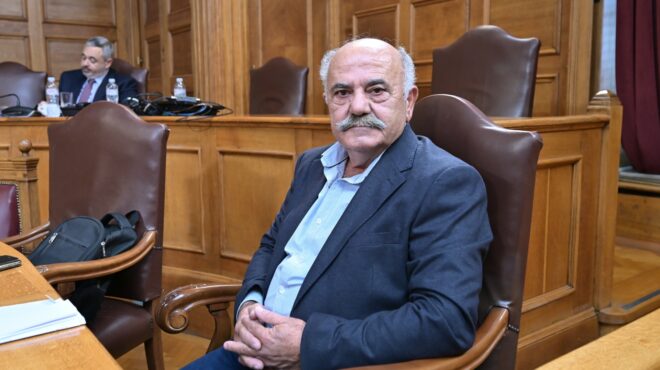 οπεκεπε-στην-εξεταστική-ο-χασάπης-563931472