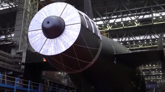 khabarovsk-το-νέο-ρωσικό-πυρηνικό-υποβρύχιο-οπ-563900614