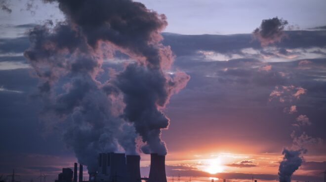 προς-νέο-ρεκόρ-το-2025-οι-παγκόσμιες-εκπομ-563918086