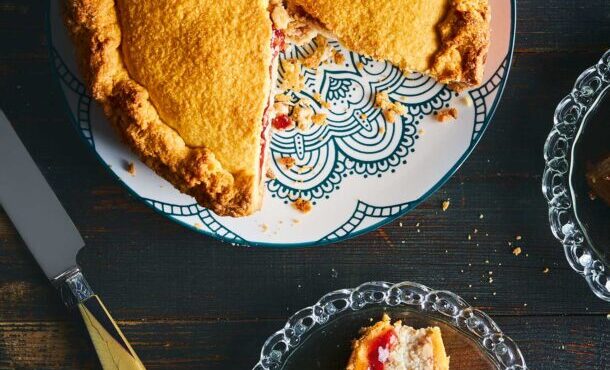 σκεπαστή-ιταλική-τάρτα-με-κρέμα-τυριο-563924161