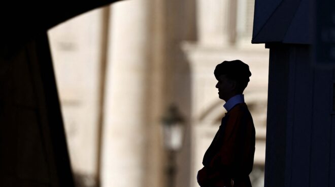 ερευνα-του-βατικανού-σε-βάρος-επίσκοπ-563912608