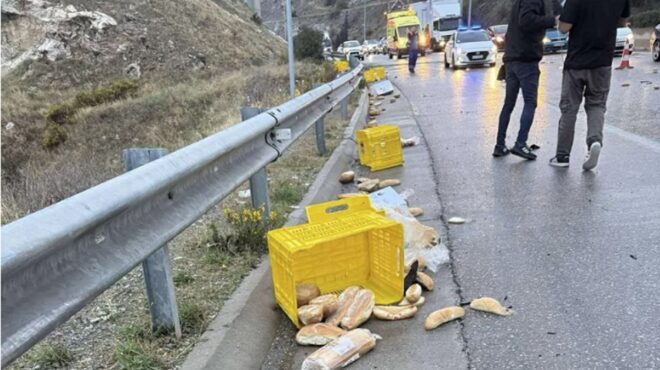 θεσσαλονίκη-καραμπόλα-τριών-οχημάτω-563901733