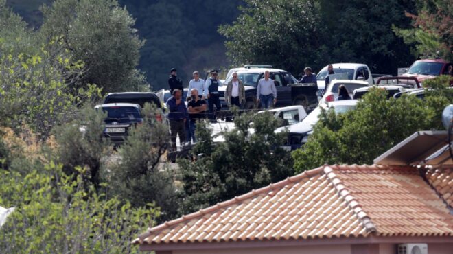 η-ελ-ασ-συνθέτει-το-παζλ-της-αιματηρής-563900836