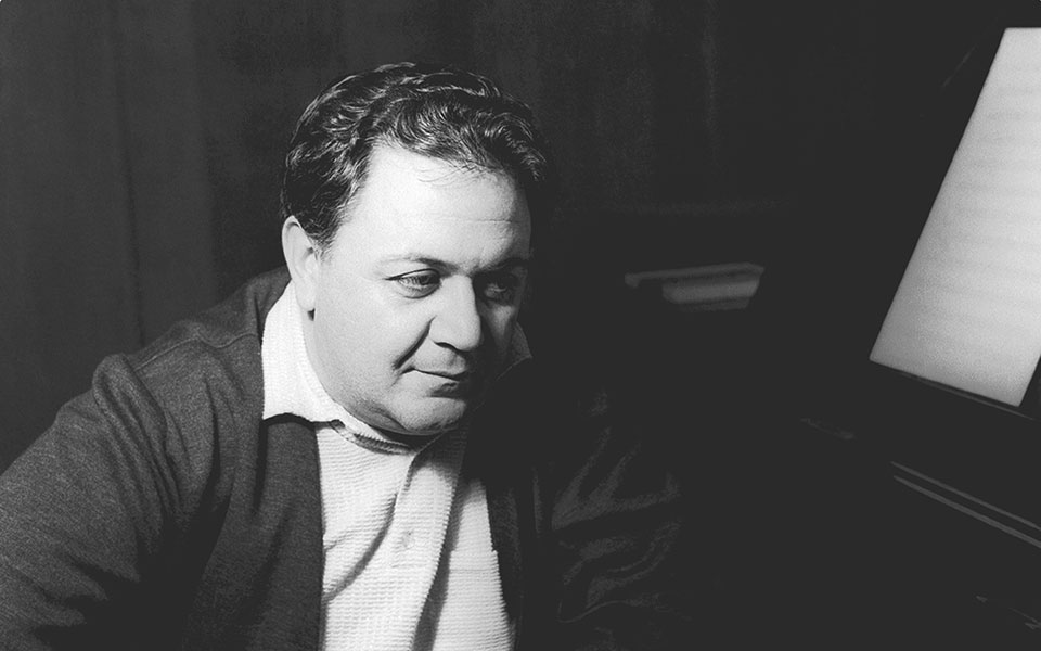 «Οι μύθοι μιας γυναίκας»: Ο Μάνος Χατζιδάκις μάγεψε ξανά τη Βιέννη-3