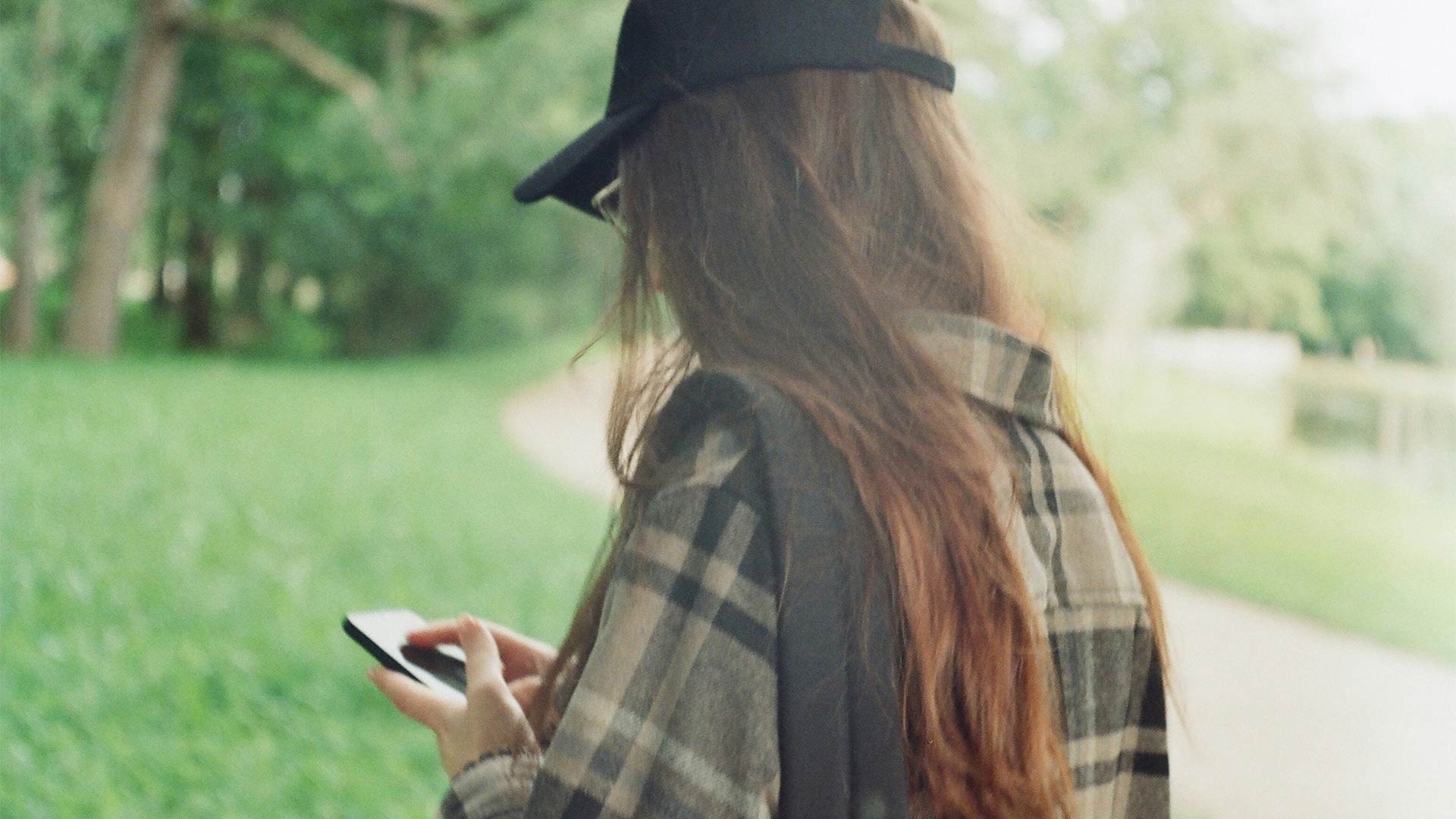 «Ετσι απλά παρακολουθείτε ο ένας τον άλλον στην εφαρμογή;»-1