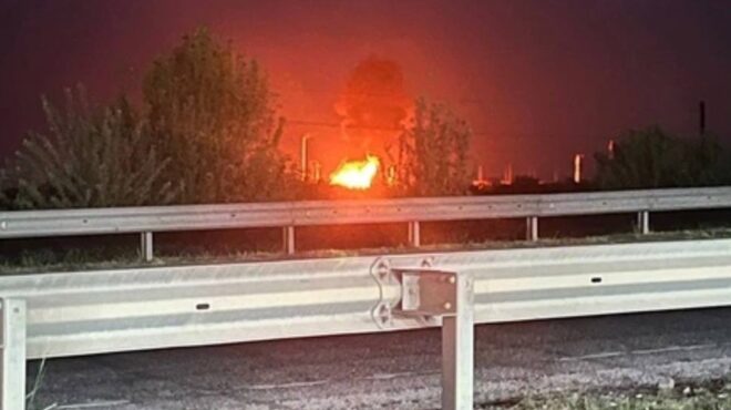 ρωσία-νέα-πυρκαγιά-σε-διυλιστήριο-από-563980477