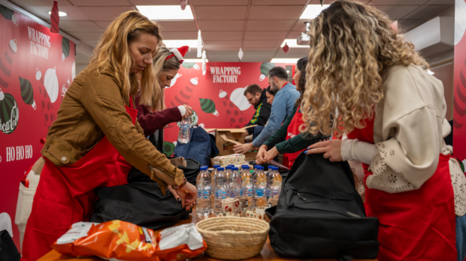 όταν-το-πνεύμα-των-χριστουγέννων-γίνε-563980642