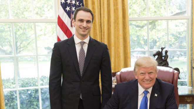 ηπα-ο-τραμπ-σχεδιάζει-επιστροφή-στη-σε-563984353