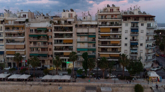 κυρ-μητσοτάκης-τα-έξι-νέα-μέτρα-για-τη-563979292