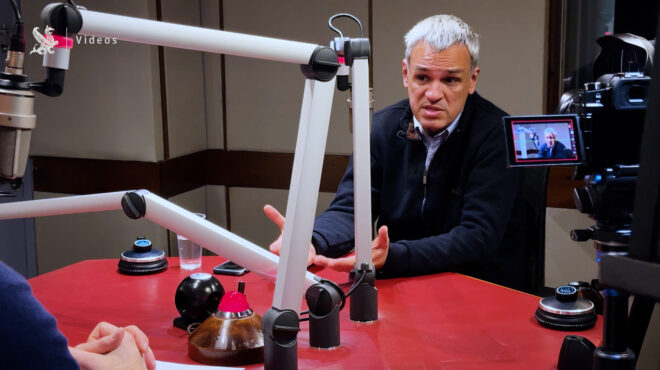 μάνος-καραγιάννης-στα-φίλια-πυρά-απ-563999881