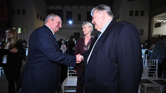 σύμπλευση-καραμανλή-βενιζέλου-στην-κ-563964850