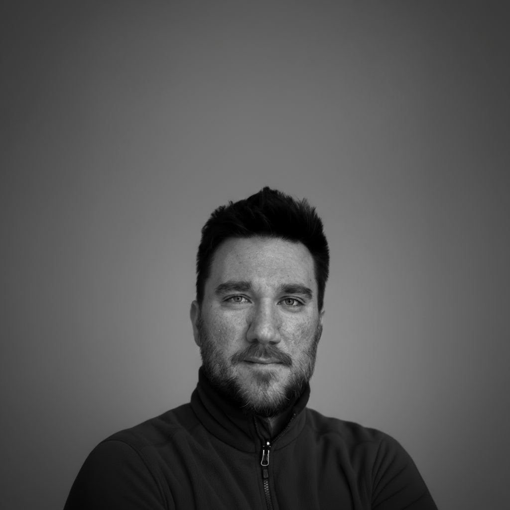 Κώστας Κουκουμάκας