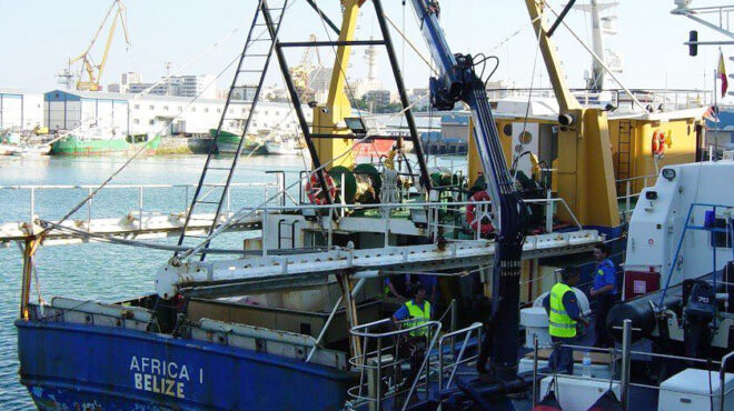 ελληνας-εσκομπάρ-το-χαρτάκι-που-τον-563978299