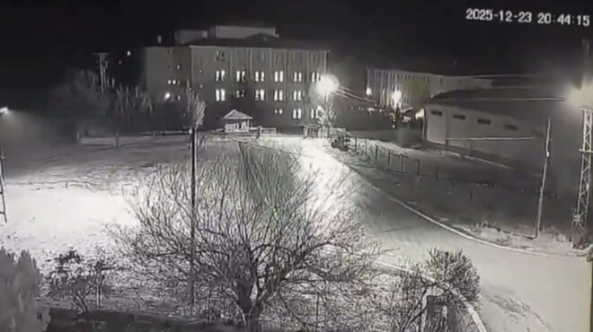 αγκυρα-εκρηξη-μετά-την-εξαφάνιση-του-τ-563991952