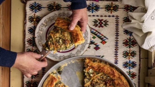 πίτες-31-παραδοσιακές-συνταγές-για-το-γ-563996758