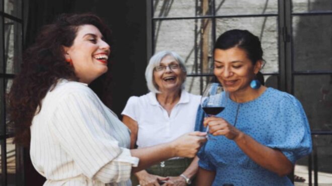 105-εξαιρετικά-κρασιά-που-δείχνουν-τη-δυ-563996656