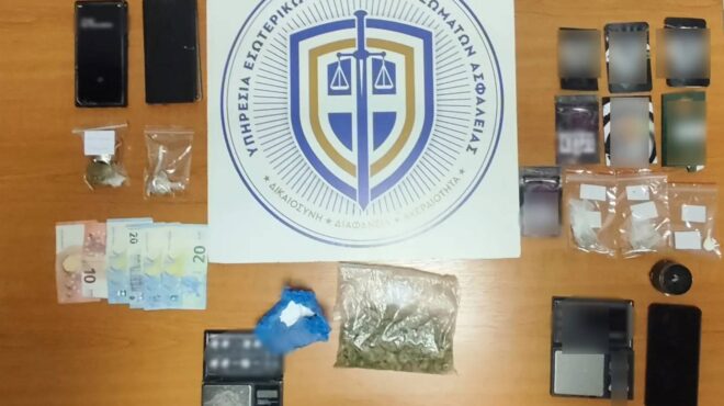 τρεις-συλλήψεις-για-κατοχή-και-διακίν-563987704