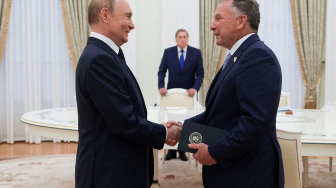 την-τρίτη-η-συνάντηση-γουίτκοφ-πούτ-563950204