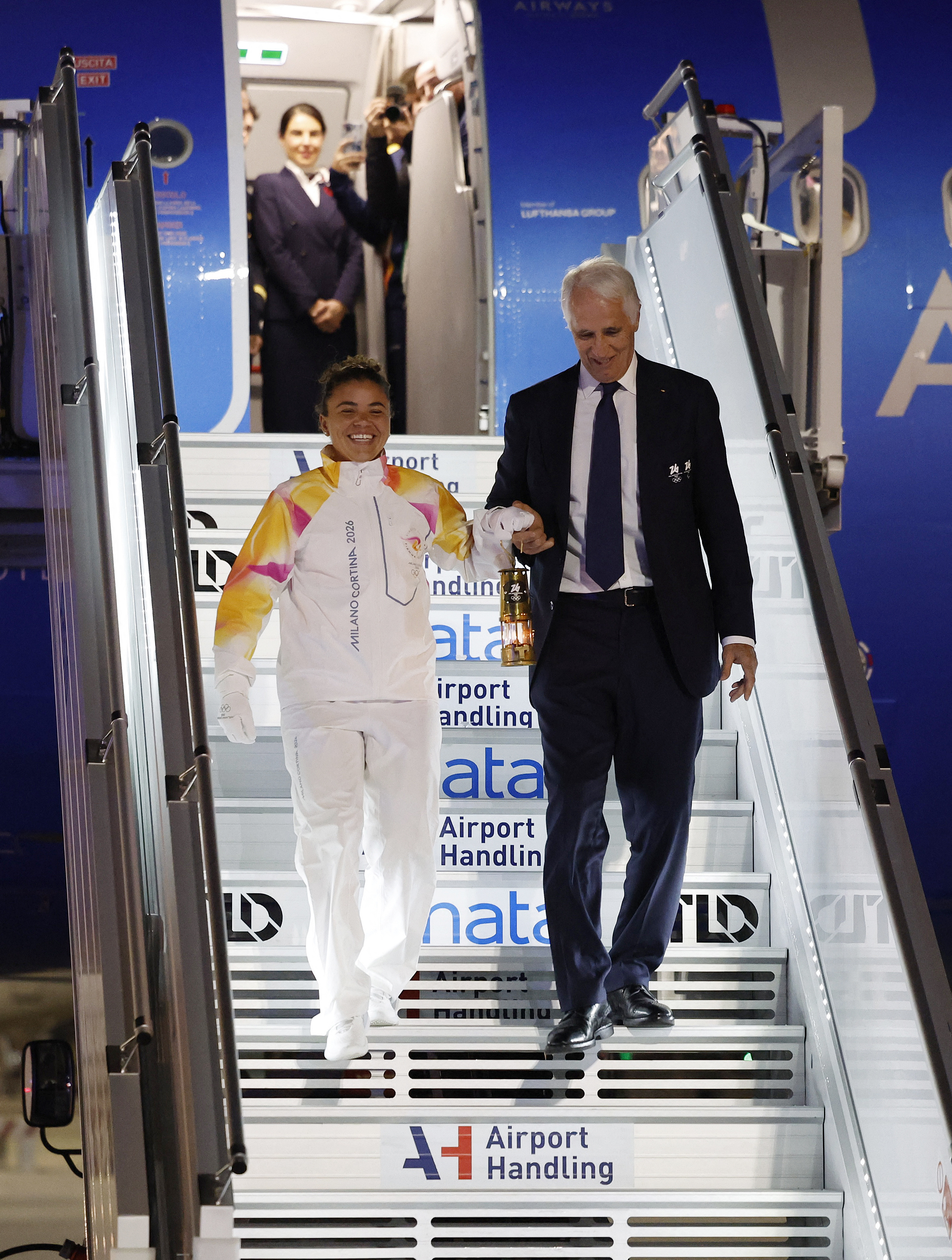 Στην Ιταλία η Ολυμπιακή Φλόγα – Τελετή Αφής στην πλατεία του Κυριναλίου-2